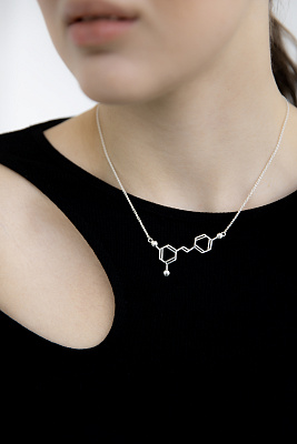 Колье Молекула Вина